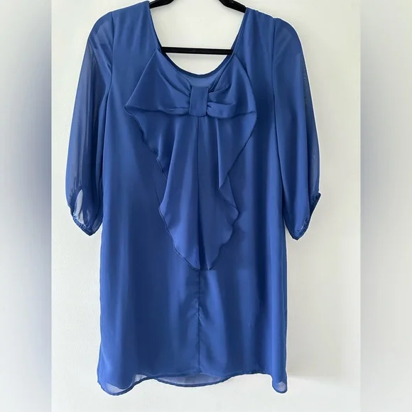 Blue, size medium short dress only worn 1 time like new. - Picture 3 of 4